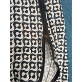 #S974 Wave Cutting Cape (Red / Black)